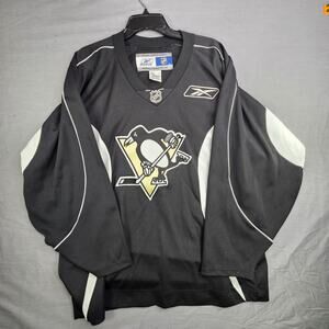 Vintage Reebok CCM Pittsburgh Penguins Jersey Size Large Quality Patch Work